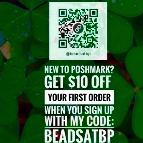 Vintage Handpainted Chinese Silk Round Pincushion Surrounded with 10 Cute Dolls - Picture 10 of 10